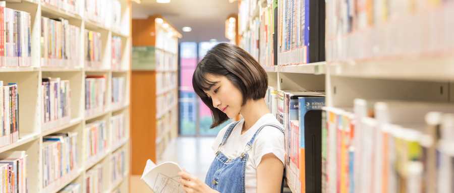 15个最适合女生的高薪专业：2025就业与院校推荐